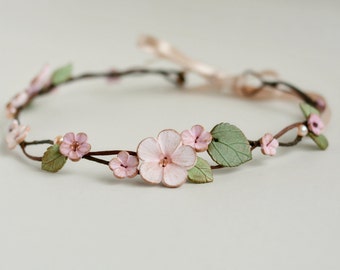 Flower girl crown Apple blossom hair wreath Flower girl gift Spring wedding accessory Bridesmaid hair Floral crown bridal Apple blossom halo
