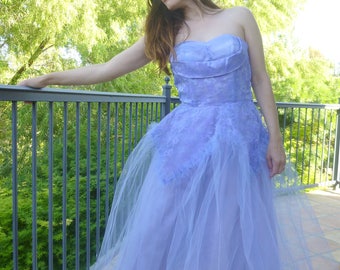 Vintage 1950s Lace Dress, Lilac Tulle Prom Dress, Retro Strapless Party Dress, Circle Skirt, MCM Lace Gown