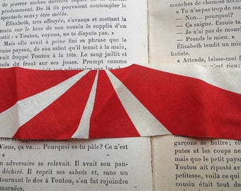 coupon 1 meter fabric white red 4 cm
