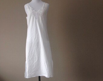 S / Barbizon Full Slip / White Cotton with Lace / Small / Vintage Shapewear Lingerie / FREE USA Shipping