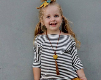 Claire Slouch Top in Gray Stripe