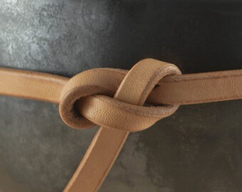 Natural Leather knot belt for women full grain leather belt Vegetable tanned belt for dress Minimalist belt Buckle less belt 3/8" wide