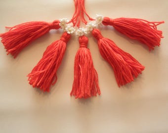 Tassel, seasonal, Red with white beads