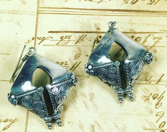 Vintage boho hippe sterling silver earringgs