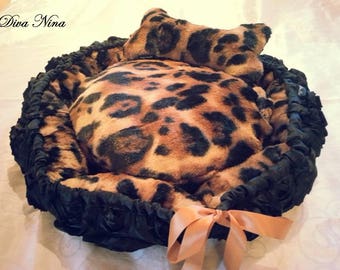 Luxueux lit de Minky confortable et fleurs de soie