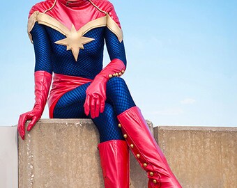 8x10 Captain Marvel Cosplay Print
