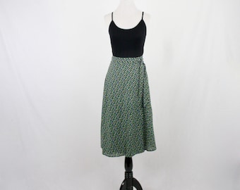 1970s Petite Flower Print Wrap Skirt