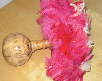 Uli Uli Vintage Hawaiian Hula Feather Gourd Dance Rattle Shaker Tiki Hawaii Hot Pink & White