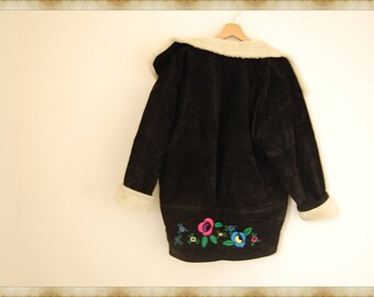 Vintage Oversized Embroidered Sherpa Lined Jacket / free shipping in Italy