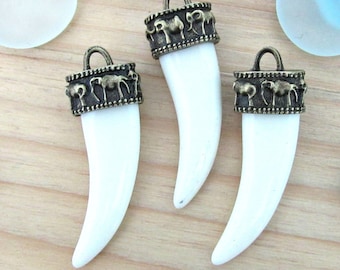Elephant tusk pendant, Horn charm, horn pendant, Boho charm, large horn, tribal pendant, bronze horn, elephant pendant, tribal