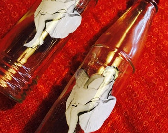 SALE!!! Marilyn Monroe World Shaker Salt and Pepper Shakers, 10 bucks CHEAP!!