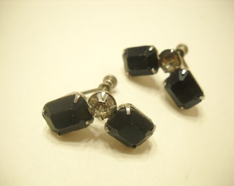 Vintage Black Glass & Clear Rhinestone Screwback Earrings (383)