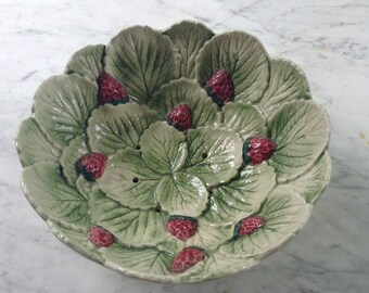 Victorian Majolica "Strawberry" Fruit Bowl with Leaves