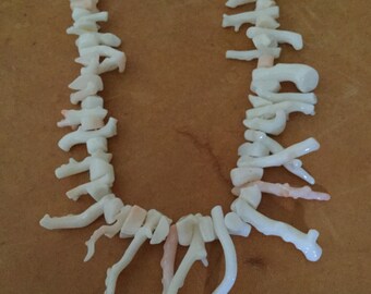 Stunning Vintage White Branch Coral Necklace