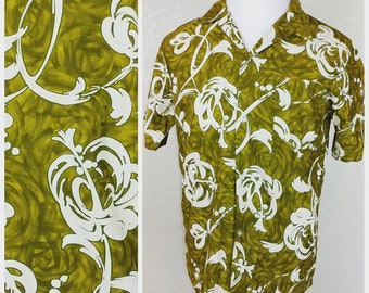 Vintage Green and White Malihini Hawaii shirt