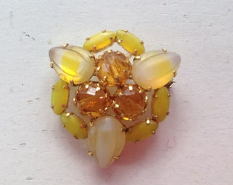 Vintage Yellow Givre Art Glass Brooch 0491
