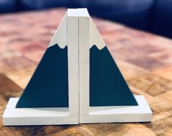 Mountain Book ends