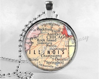 ILLINOIS CHICAGO Map Necklace, Chicago Necklace, Illinois Map Jewelry, Illinois Pendant, Illinois Charm, Glass Photo Art Pendant Necklace