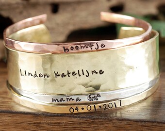 Personalized Mother's Cuff Bracelet, Mama Bear Bracelet, , Mother's Stamped Bracelet, Personalized Gift For Her, Christmas Gift for Mom
