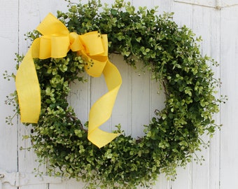 Boxwood Wreath, Spring Wreath, Summer Wreath, Green Wreath, Yellow Wreath, Front Door Wreath, Farmhouse Decor, Year Round Wreath, Wreaths