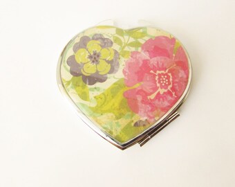 Compact Mirror - Heart Compact - Mirror Compact - Pocket Mirror - For Makeup Bag - Bridesmaid Gift