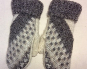 Upcycled warm and soft wool sweater mittens