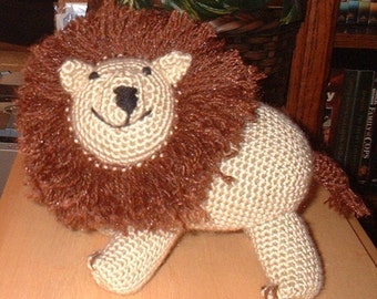 Rooarr the Lion, Crochet