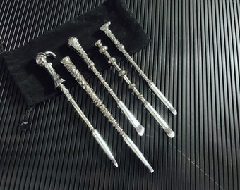 Harry Potter Wand Inspired 5 Piece Make Up Brushes