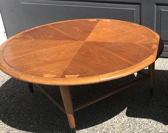 LANE ACCLAIM COFFEE Table