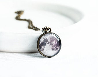 Space jewelry, full moon necklace, astronomy jewellry, moon pendant