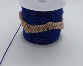 Cream-colored girl's bracelet