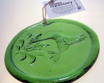 Recycled glass hummingbird suncatcher, green hummingbird ornament, window art