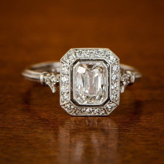 Vintage Emerald Cut Diamond Engagement Rings 7