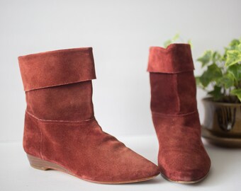 Vintage maroon Suede Booties / Boots