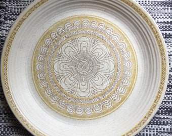 Set of 7 Vintage Franciscan Earthenware Hacienda Dinner Plates