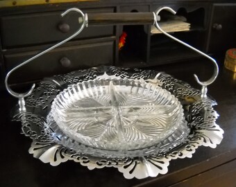 Tidbit Tray Vintage Farber Bros Tray Bakelite Handle Tidbit Tray Krome Kraft Serving Tray Glass Liner Cottage Chic Retro