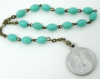 Vintage Chaplet of the Infant Jesus of Prague Little Crown Spanish Light Green