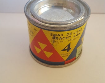 Vintage bicycle touch up paint new old stock, Valentine Motos-Velos "snow white" paint. Netherlands, bicycle road racing, European racing