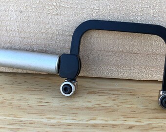 Tiny Saw Frame with Handle (49.709)