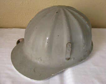 1969 Construction Hard Hat By Superlite Fibremetal