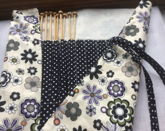 Knitting needle roll