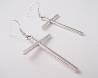 Silver Plated Cross Earrings.