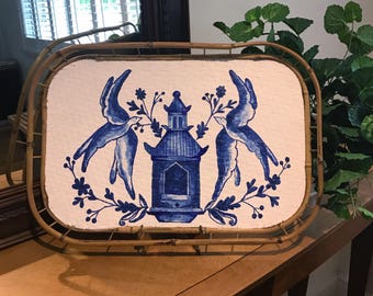 Vintage Bamboo Rattan TV Tray with Blue Willow Scene