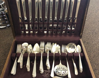 Vintage Oneida Prestige Bordeaux Flatware Silverware Silver Plate - Set of 83
