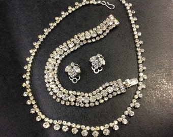 Diamanté bracelet with necklace and clip on earrings