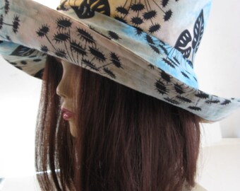 Wide Brim Sunhat in Batik Print