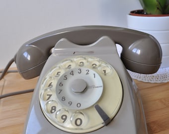 Italian Wheel Phone