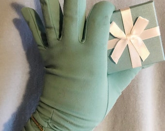 Louis Fitchl Vintage Sky Blue 1950's Dressing Gloves