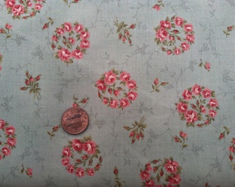 Mrs. March's Classic Flower Lecien Fabric, by the yard L65U