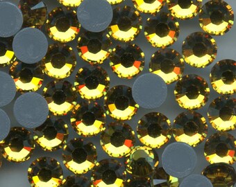 2028 ss34 sf hf*** 8 strass swarovski **** HOTFIX ****fond plat **** 7,2mm sunflower f